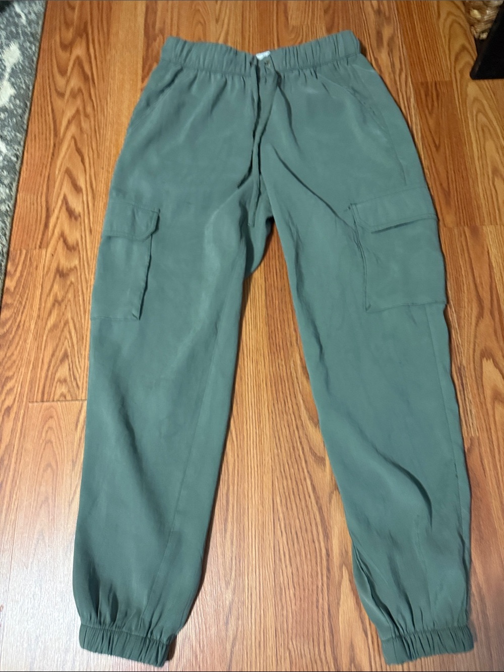 Wonderly Olive Green Women's Cargo Jogger Pants